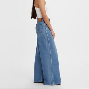 Levi's Premium Denim Women's Size 30 "XL Flood" Wide Leg Jeans Zip Fly